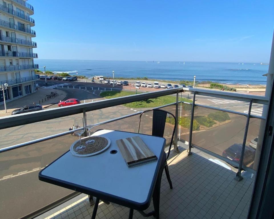 L'Arbre Du Voyageur Apartment Les Sables-d'Olonne Ngoại thất bức ảnh